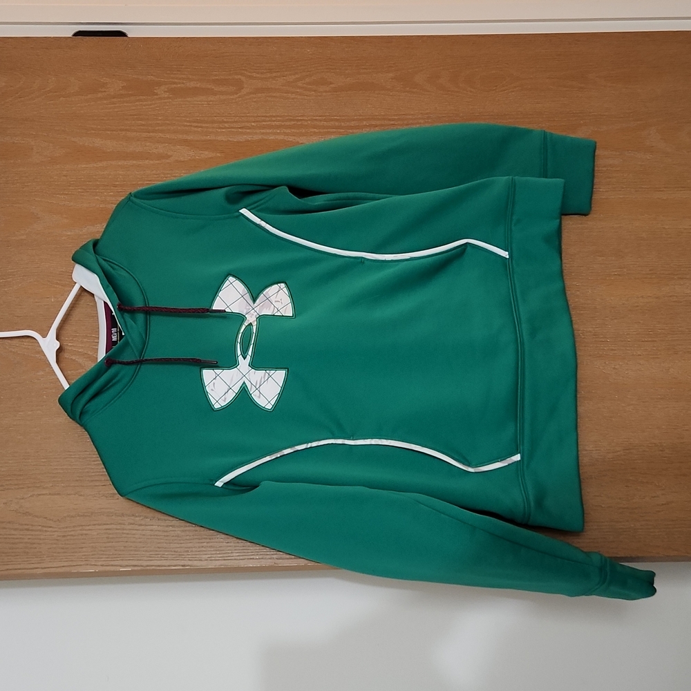 Green underarmor women's hoodie Size M